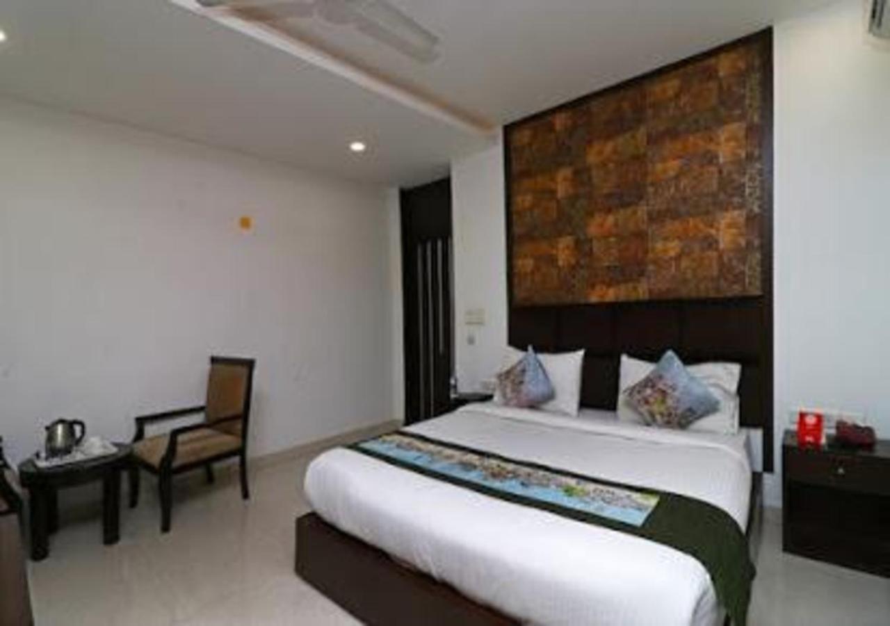 Hotel Loto - Sector 66 Noida Exterior foto